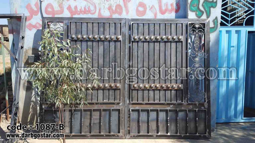 1087-B درب فلزی طرح چوب