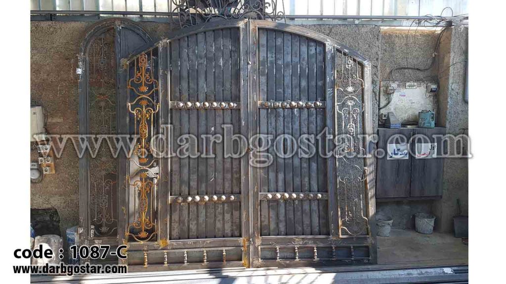 1087-C درب فلزی طرح چوب درب طرح چوب فرفورژه