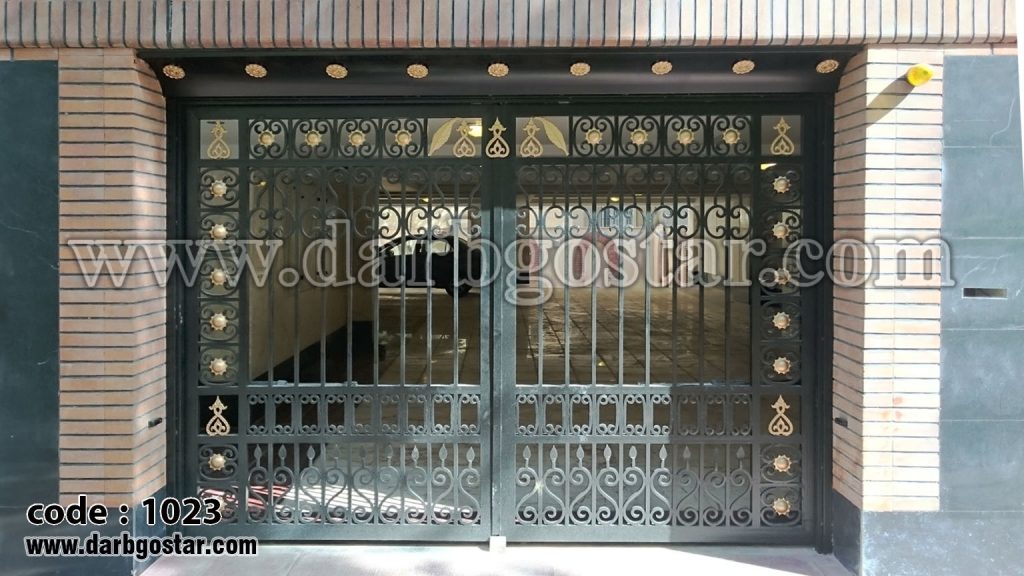 درب فرفورژه درب ایمن و شیک 1023